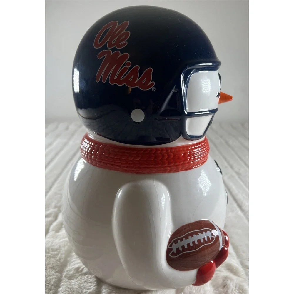 Ole Miss‎ Rebels Mississippi Football Snowman Ceramic Statue 12